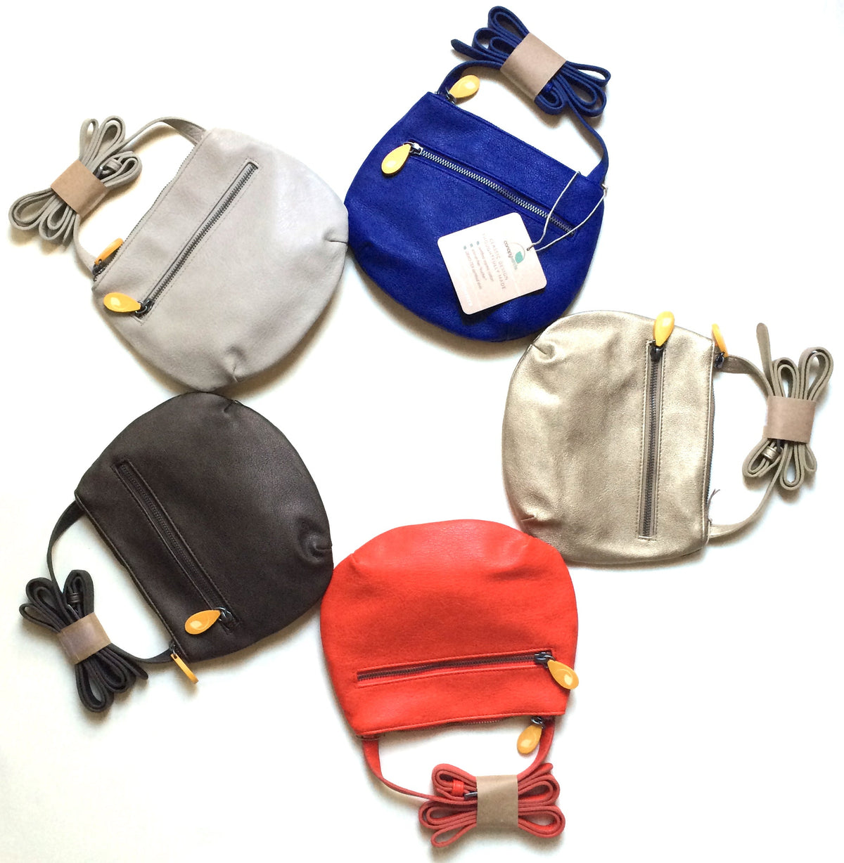 Elegant Women’s Handbag Collection.