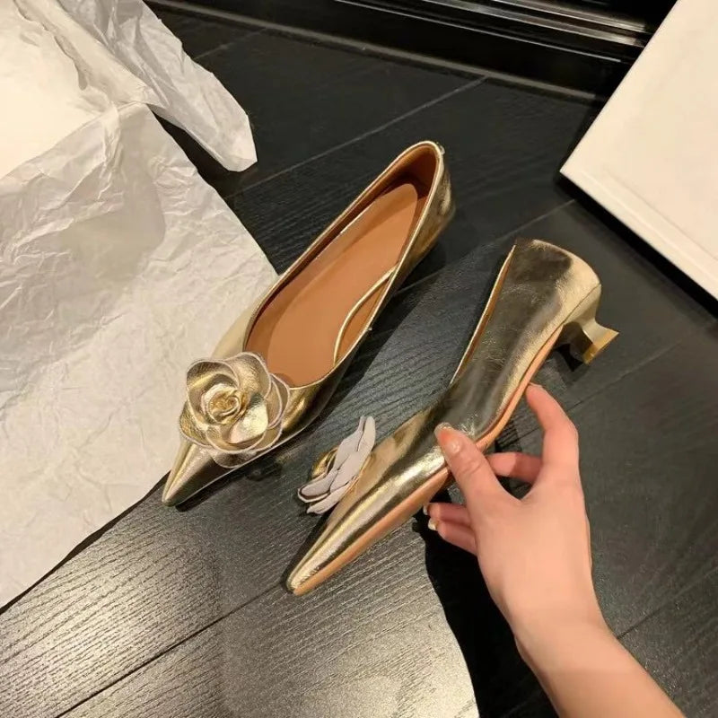 Women's Luxurious High-quality Patent Leather Floral High Heels, Sexy Pointed Toe Stiletto Low Heels Elegant Wedding Party Shoes