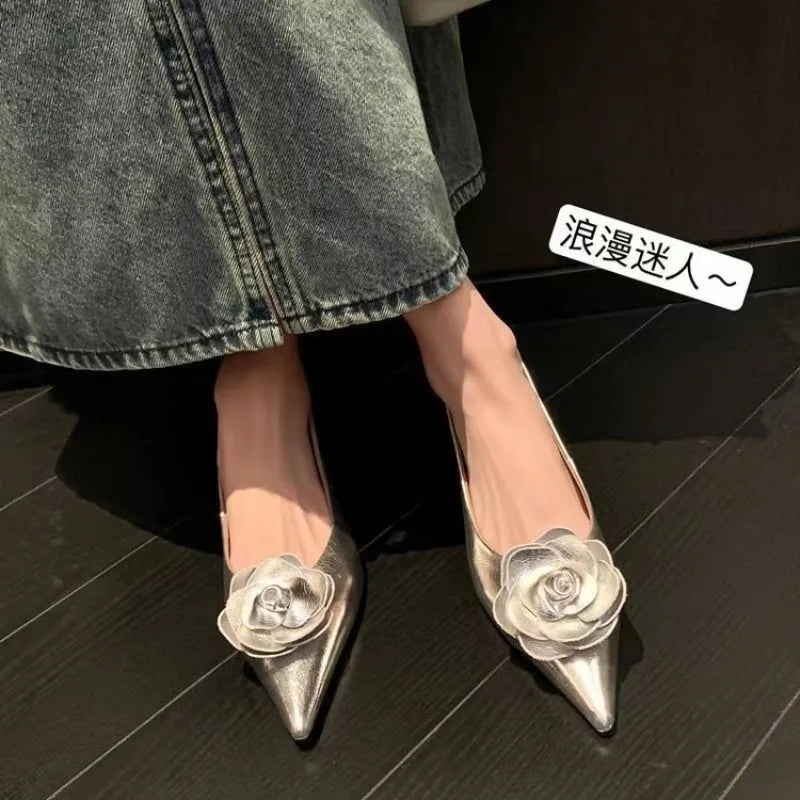 Women's Luxurious High-quality Patent Leather Floral High Heels, Sexy Pointed Toe Stiletto Low Heels Elegant Wedding Party Shoes