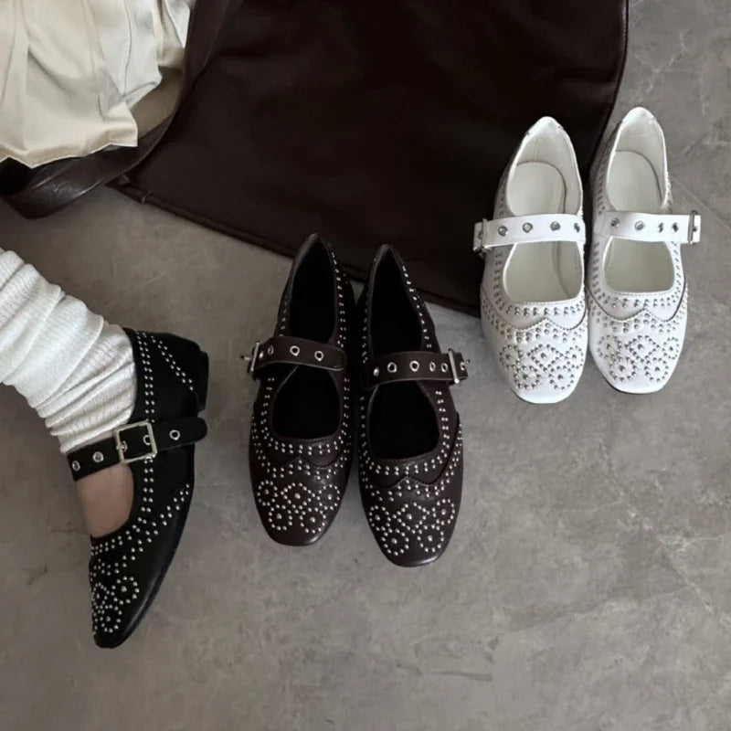 Retro Rivet Buckle Design Flats Women Round Toe Shallow Elegant Mary Jane Shoes for Ladies Fashion Brand Designer Casual Shoes