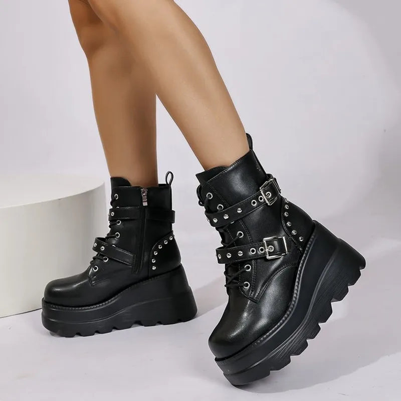 Women Leather Ankle Booties Woman 2026 New Autumn Winter Round Toe Lace Up Shoes Woman Motorcycle Platform Gothic Boots Cosplay