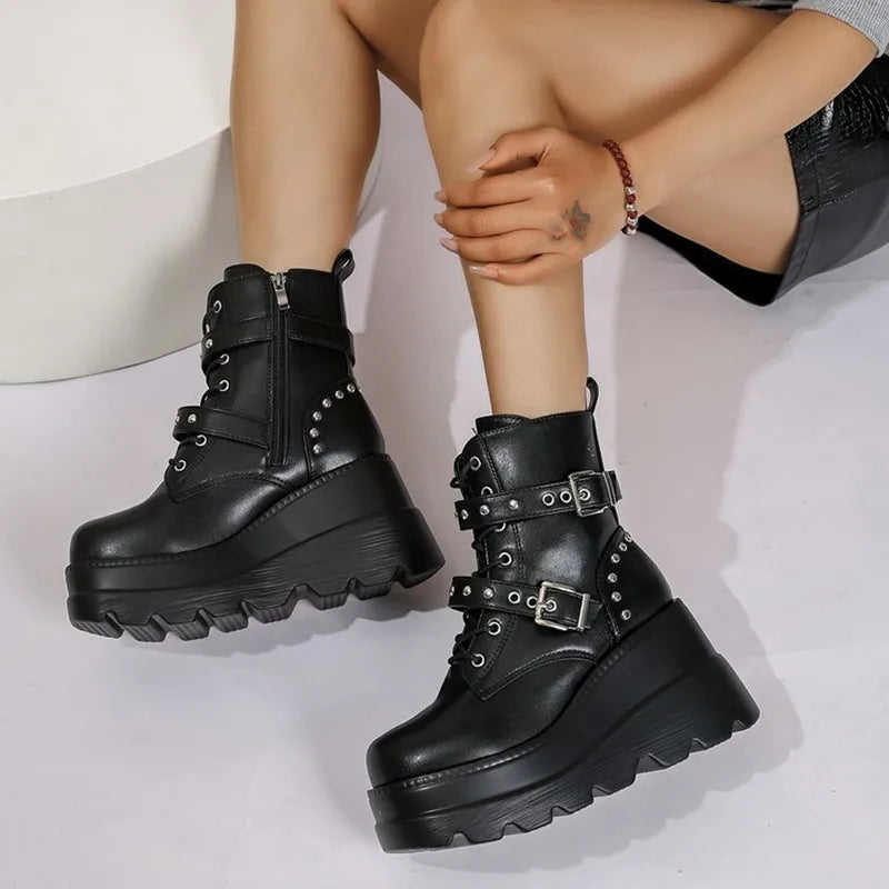 Women Leather Ankle Booties Woman 2026 New Autumn Winter Round Toe Lace Up Shoes Woman Motorcycle Platform Gothic Boots Cosplay