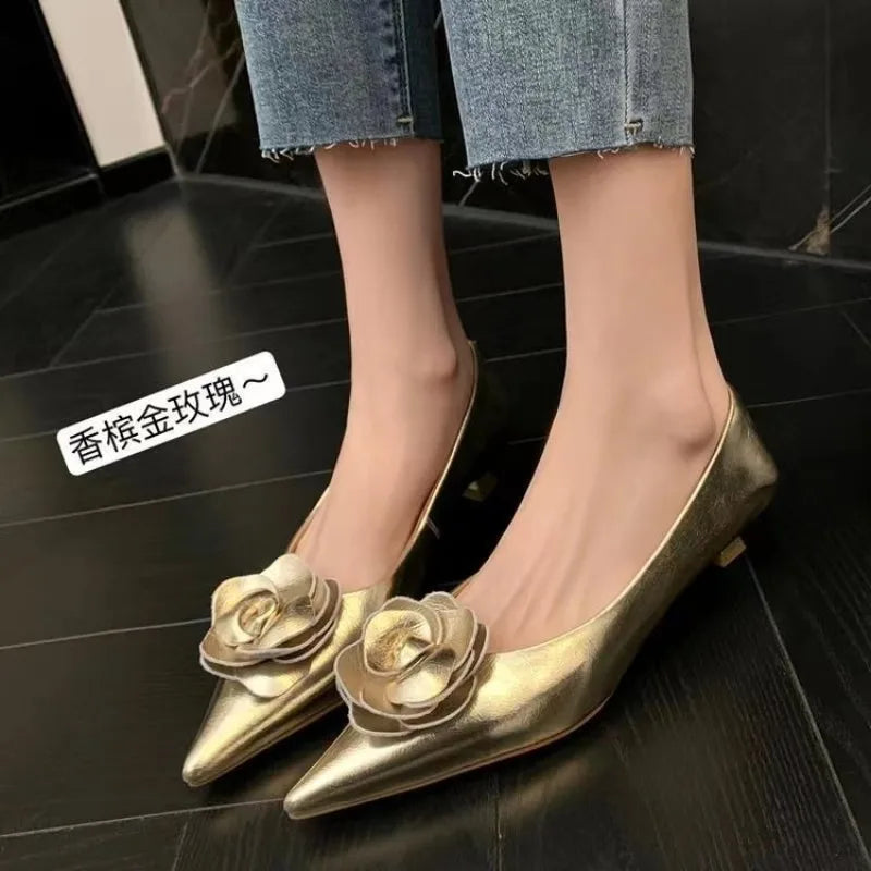 Women's Luxurious High-quality Patent Leather Floral High Heels, Sexy Pointed Toe Stiletto Low Heels Elegant Wedding Party Shoes